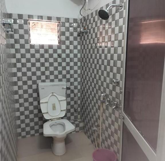 Отель Bidisha 2