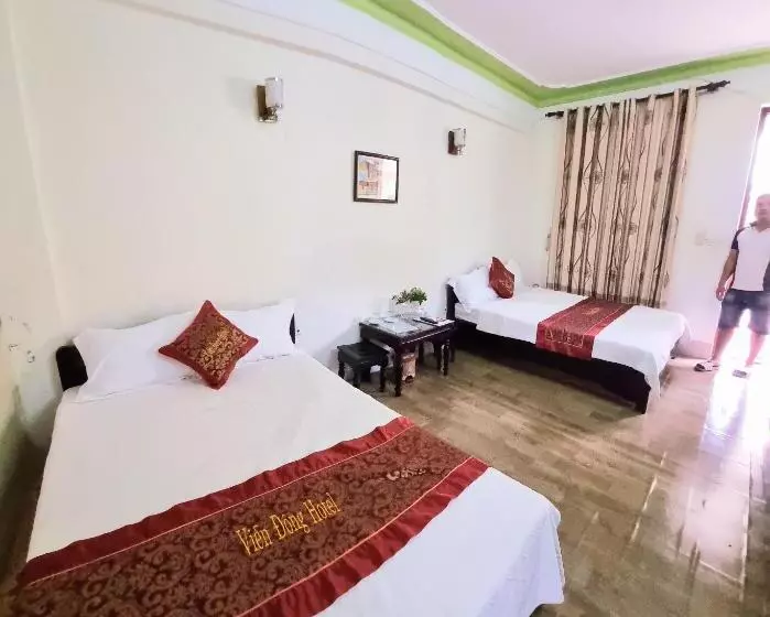 هتل Khách Sạn Viễn đông