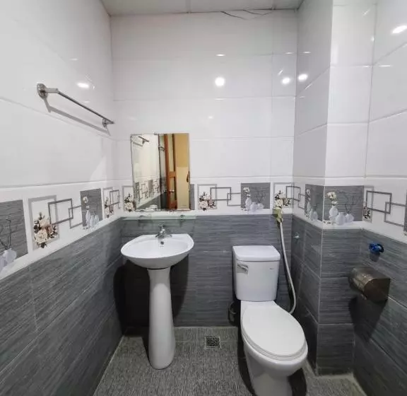 هتل Khách Sạn Viễn đông