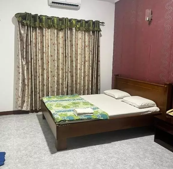 هتل Nhật Vân 2