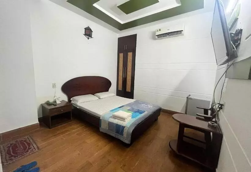 هتل Nhật Vân 2