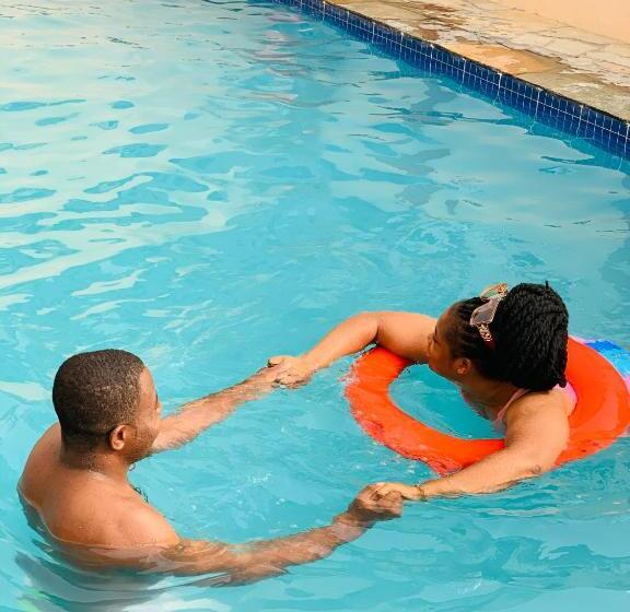 ホテル Nikops Royal