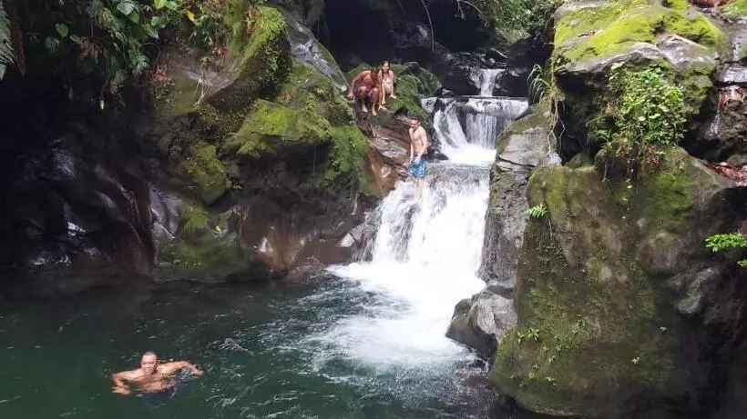 ホテル Pozas Guacimo