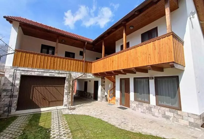 Majatalo Casa De Vacanță Zabpatak Vendégház