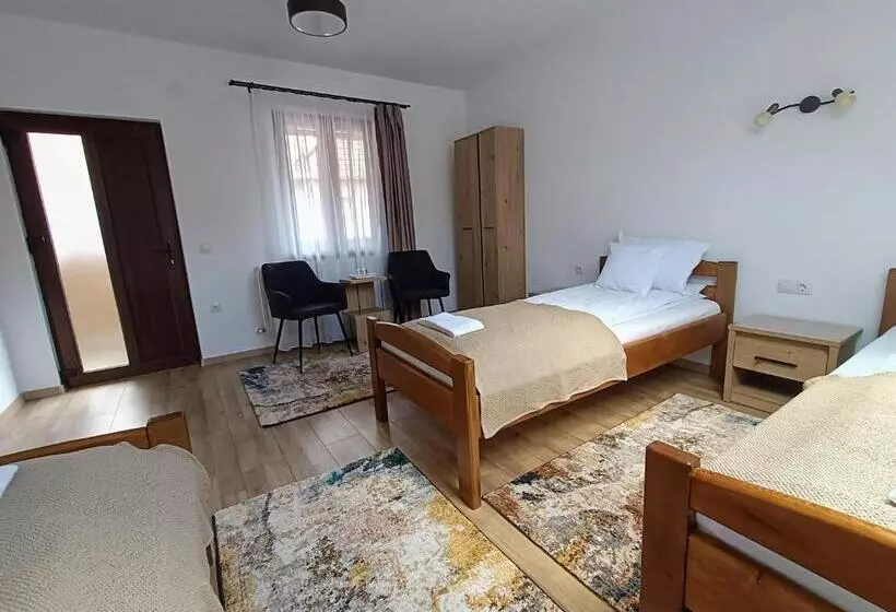 Majatalo Casa De Vacanță Zabpatak Vendégház