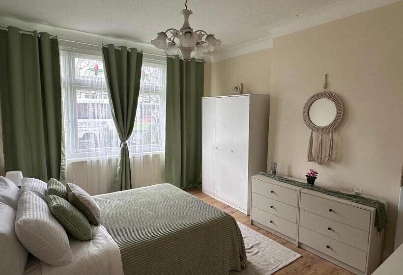 פנסיון Downhills Way North London Rooms