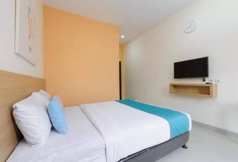 Sans Hotel Cibanteng Dramaga Bogor