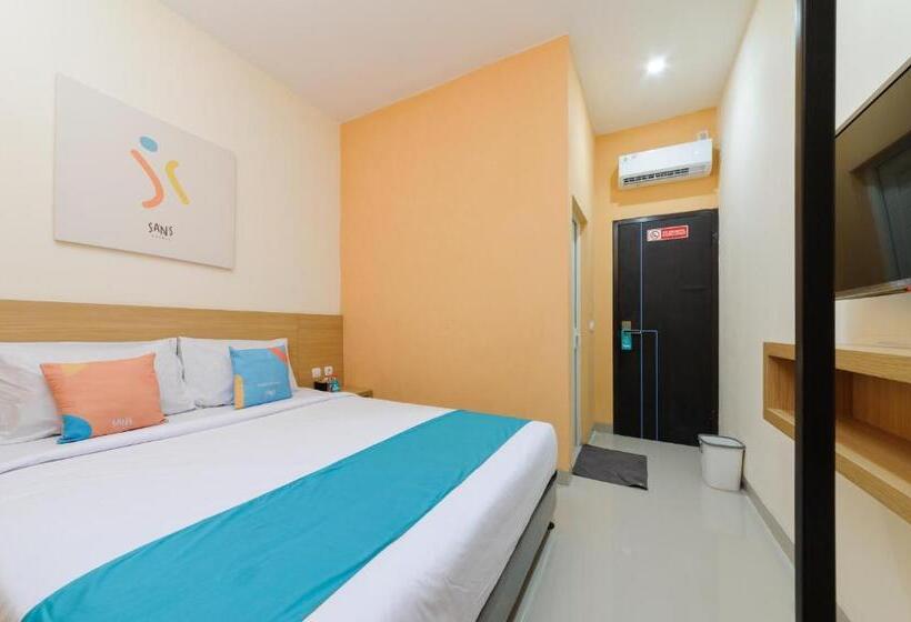 Sans Hotel Cibanteng Dramaga Bogor