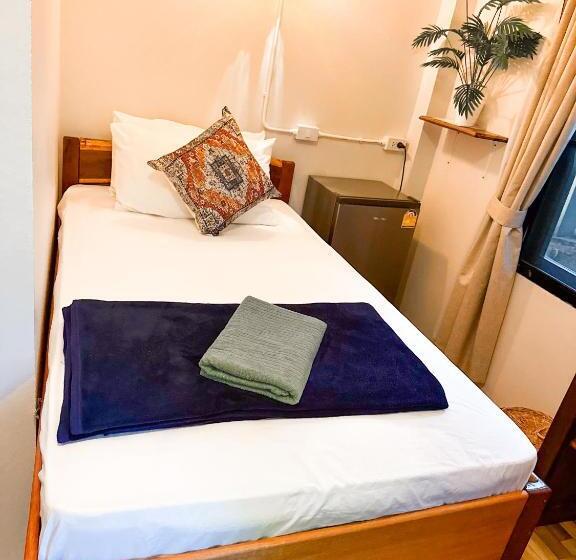 הוסטל Jungle Vibes