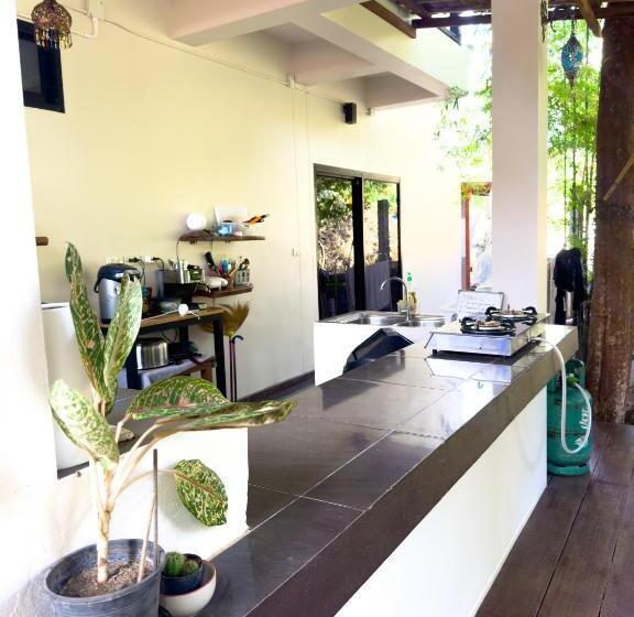 הוסטל Jungle Vibes