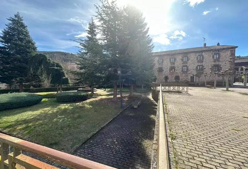 Albergue Real Fabrica De Ezcaray