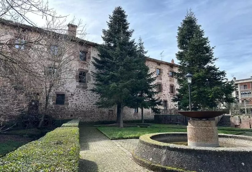 Albergue Real Fabrica De Ezcaray