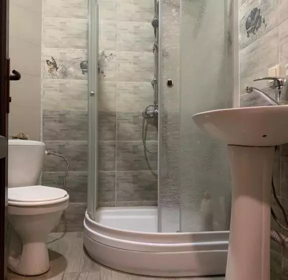 تختخواب و صبحانه Apartment In The Centre And Breakfast