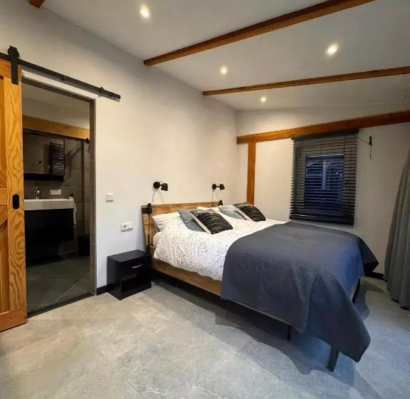 Aamiaismajoitus (B&B) De Seuterhoeve