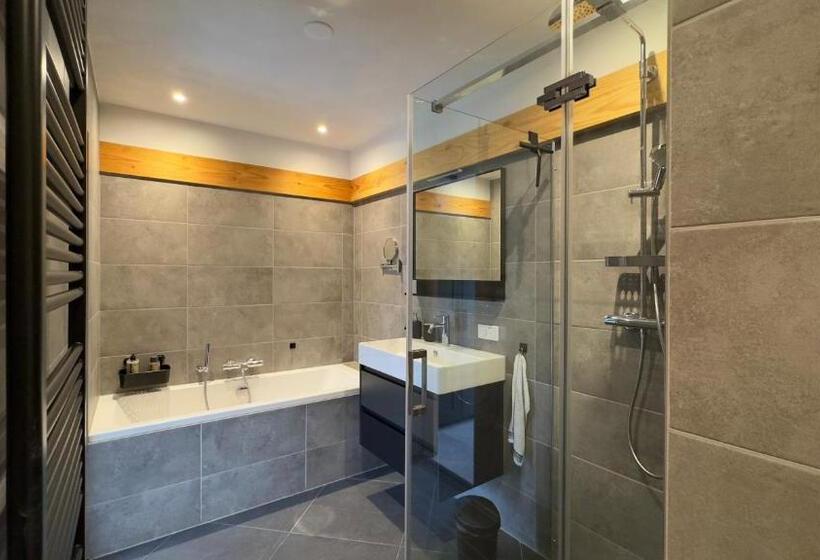 مبيت وإفطار De Seuterhoeve