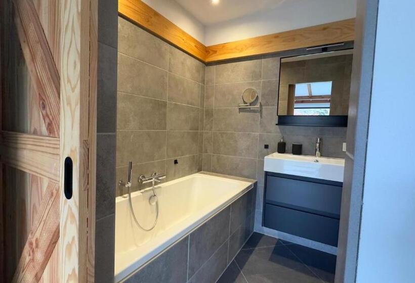 مبيت وإفطار De Seuterhoeve