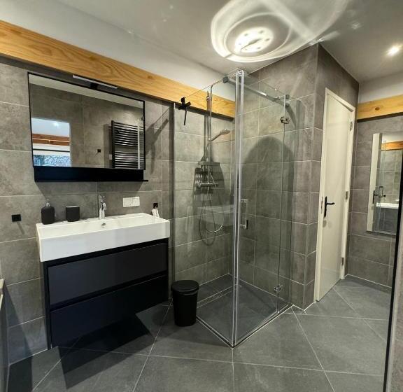 مبيت وإفطار De Seuterhoeve