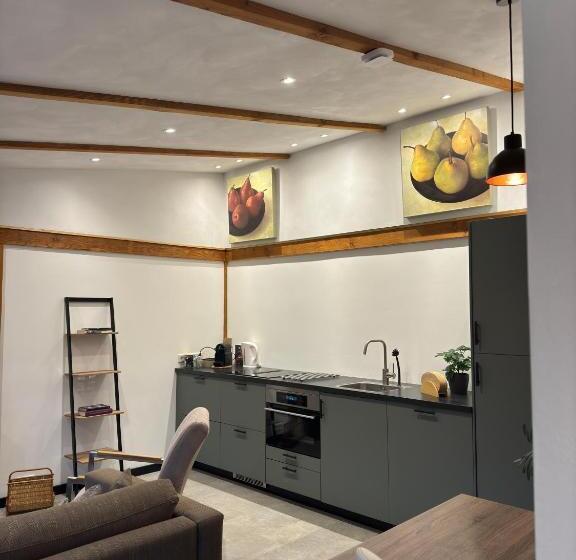 مبيت وإفطار De Seuterhoeve