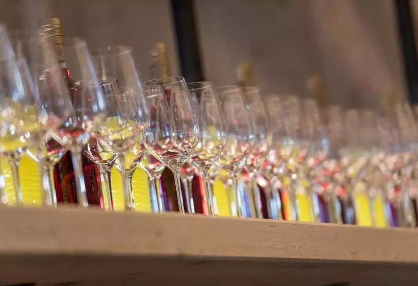 تختخواب و صبحانه Glockneralm   Only Accessible By Ski Lift