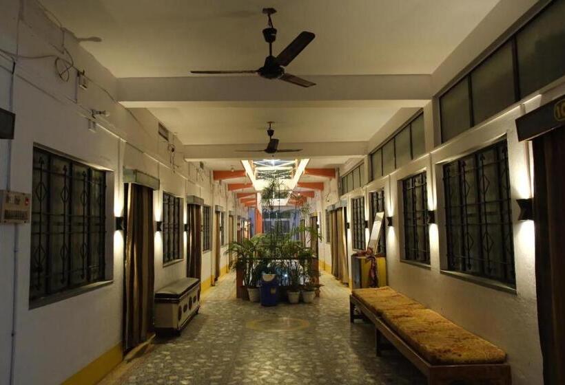 Hotel Anamika Rest House,nh31,barh Bihar