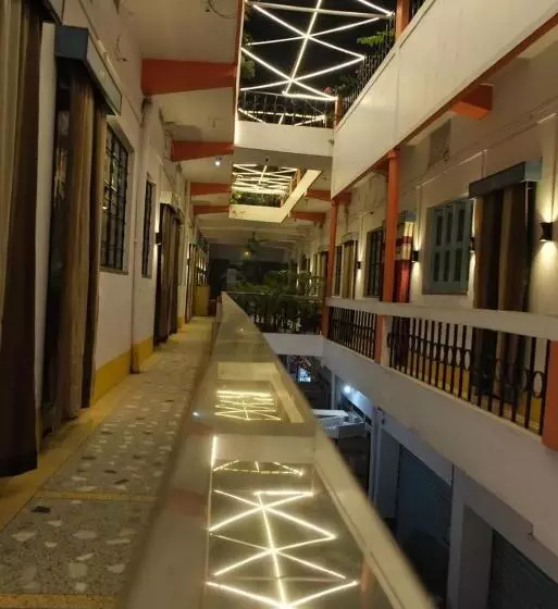 ホテル Anamika Rest House,nh31,barh Bihar