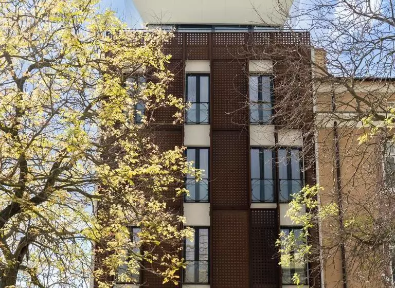 ホテル Bizarre Boutique