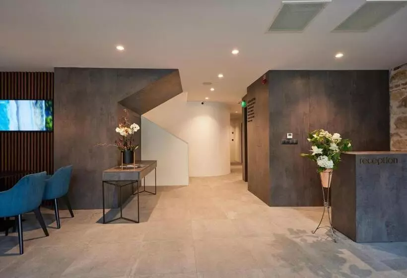 ホテル Bizarre Boutique