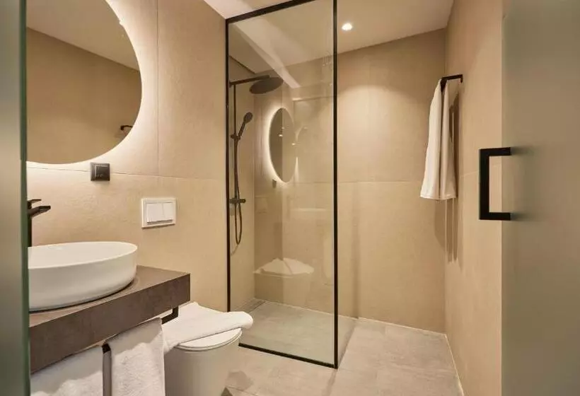 ホテル Bizarre Boutique