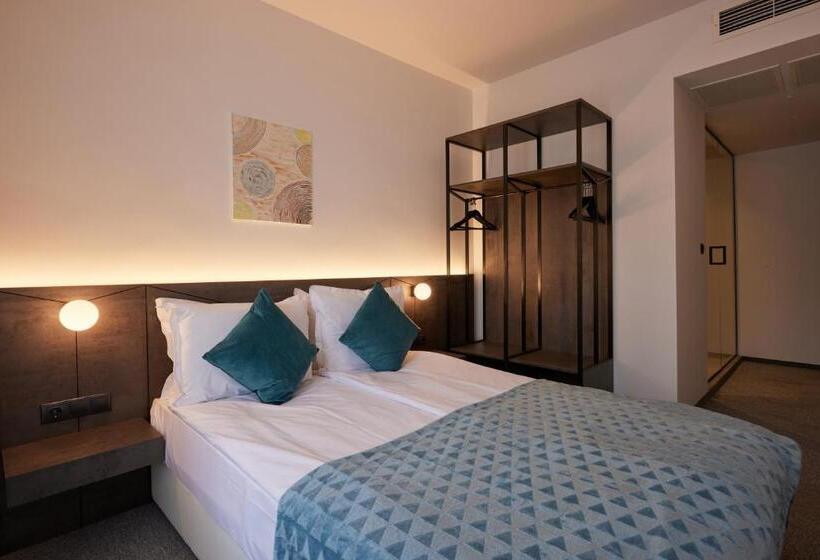 בית מלון כפרי Bizarre Boutique