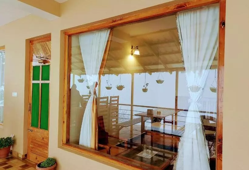 ホテル Erm Luxury Boutique Stay