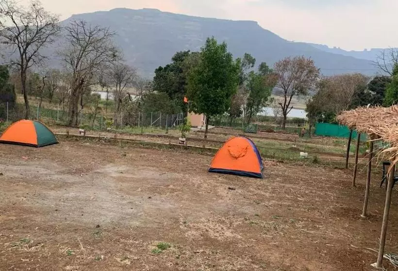 ホテル Gokul Agro Camping Wai
