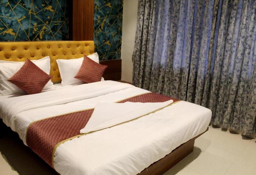 Hotel India Gate