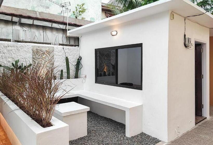 هتل Reddoorz Syariah Near Telanaipura Jambi