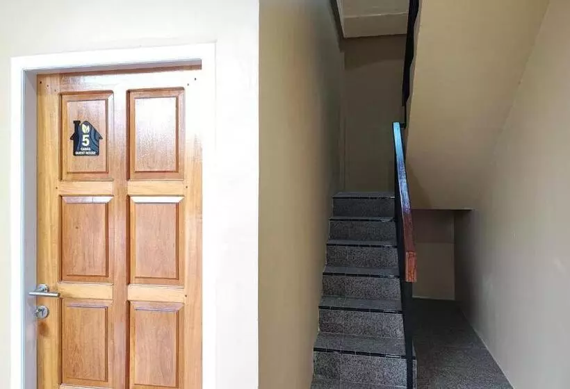 هتل Reddoorz Syariah Near Telanaipura Jambi