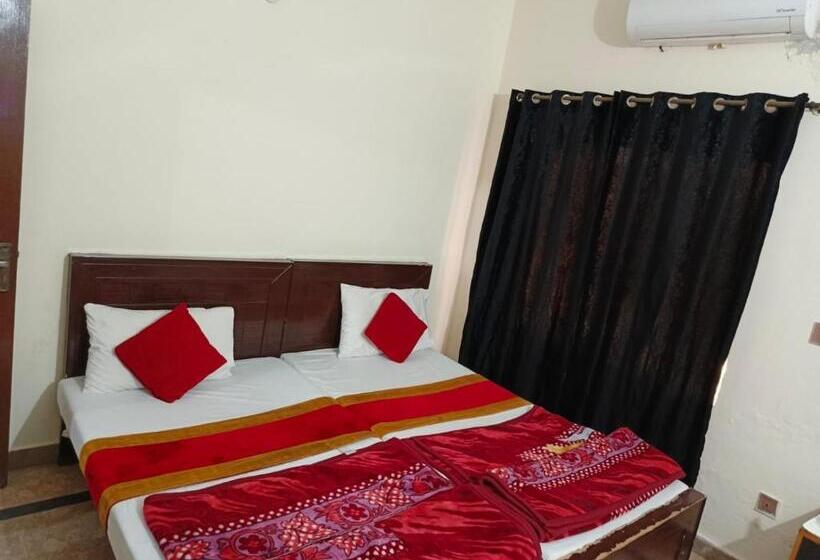 هتل Second Home Family