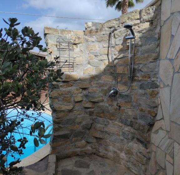 Пансион Casa Anna