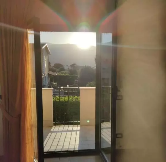 ペンション Casa Anna