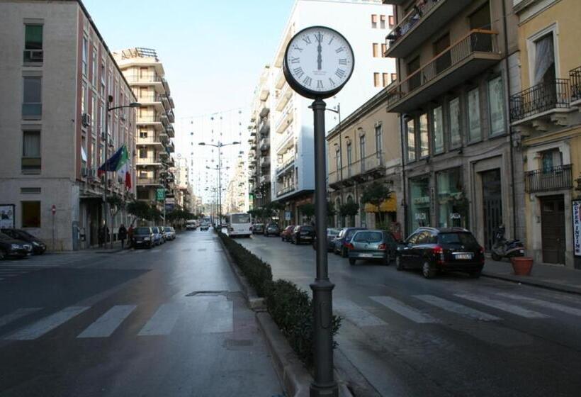 Пансион City Love Rooms