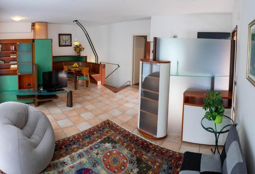 پانسیون K S House