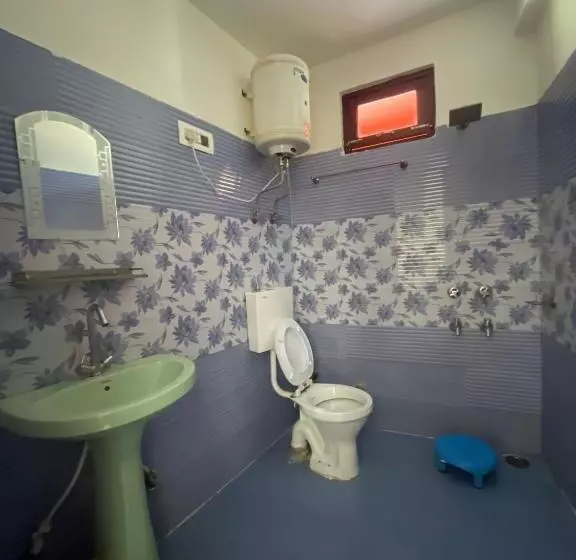 ペンション Orange House