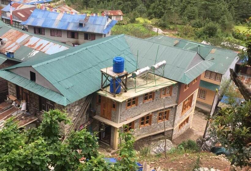 پانسیون Tribeni Lodge Restaurant And Bar