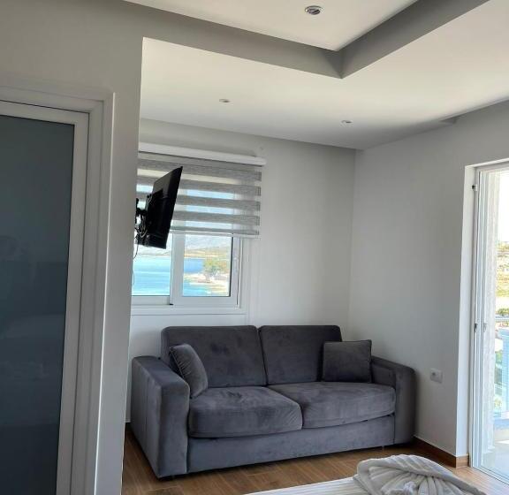 Sea La Vie By Hotel Anna