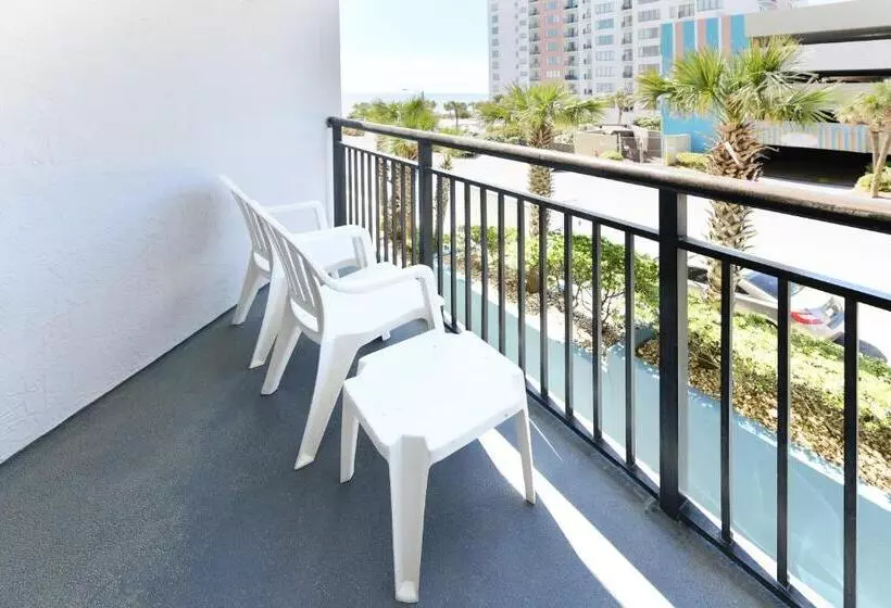 441 Landmark Resort