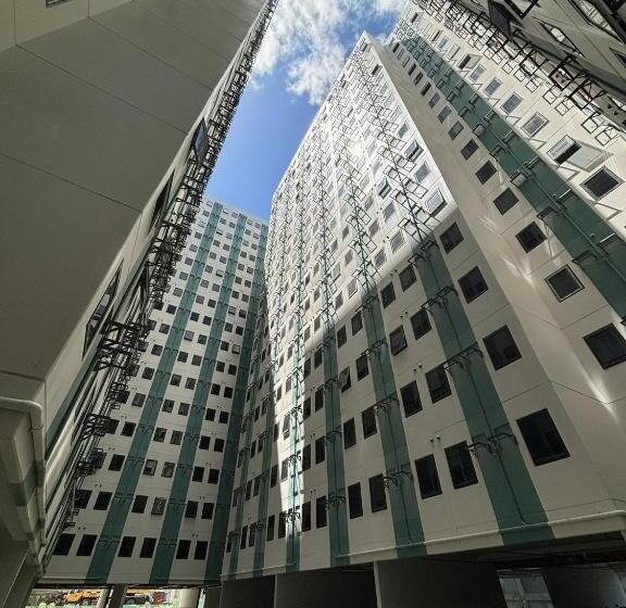 Casa Moanna 2br Condo With Dining, Kitchen, Living Area And Netflix