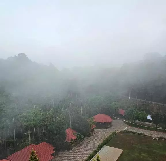 De Royale Montana Hotel And Resort