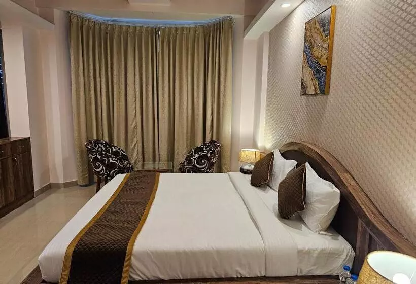 De Royale Montana Hotel And Resort