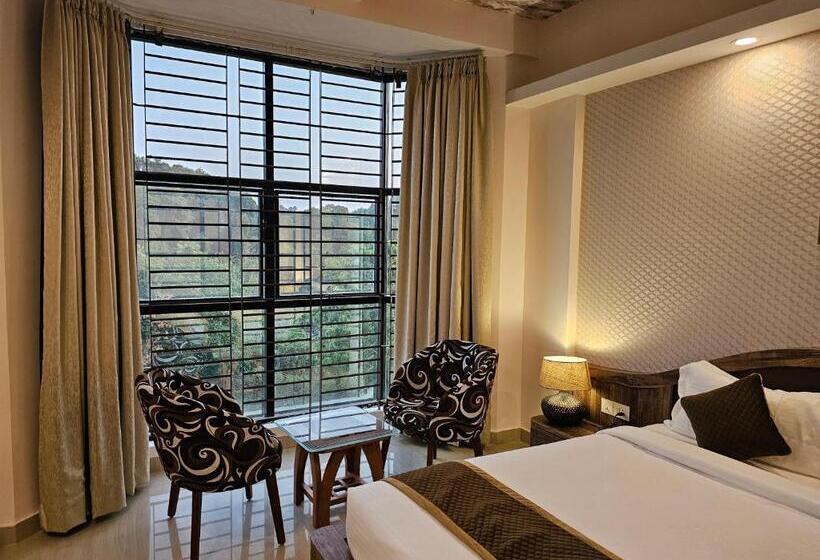 De Royale Montana Hotel And Resort