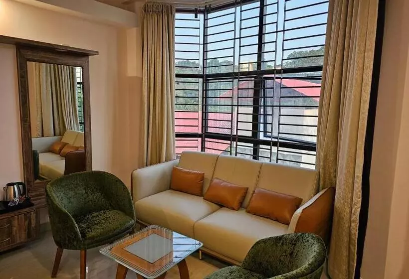 De Royale Montana Hotel And Resort