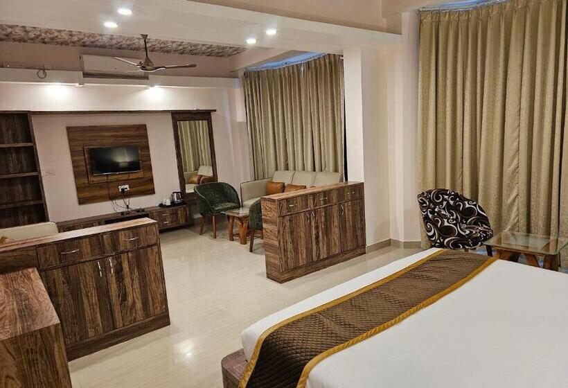 De Royale Montana Hotel And Resort