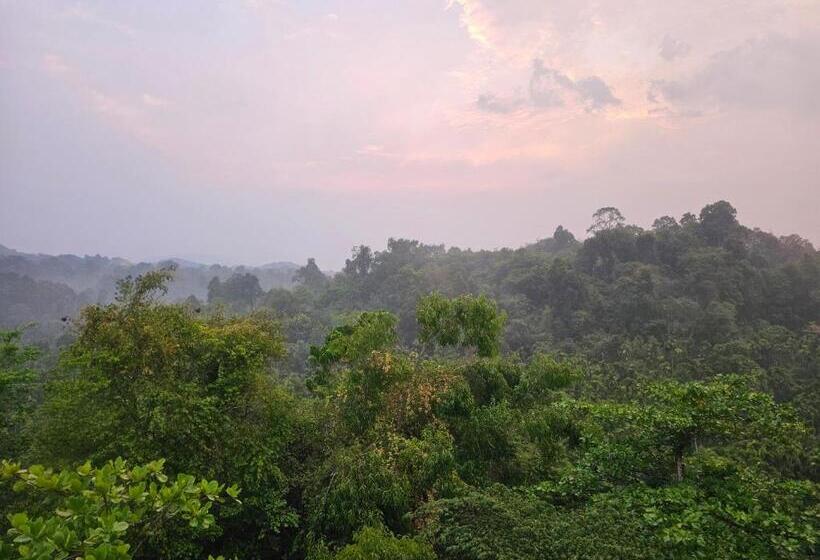 De Royale Montana Hotel And Resort